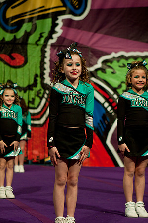 Divas5576-8