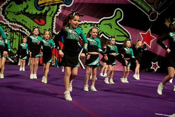 Divas5686-8