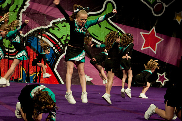 Divas5696-8