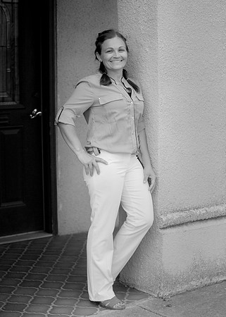 2  Beth IM1_1301 ed bw