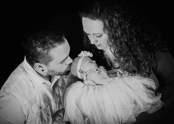 1M5B0714CR_1BW