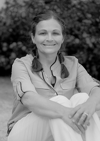 2  Beth IM1_1391 ed bw