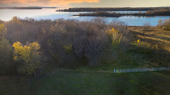DR2 DJI_0356 ed sky