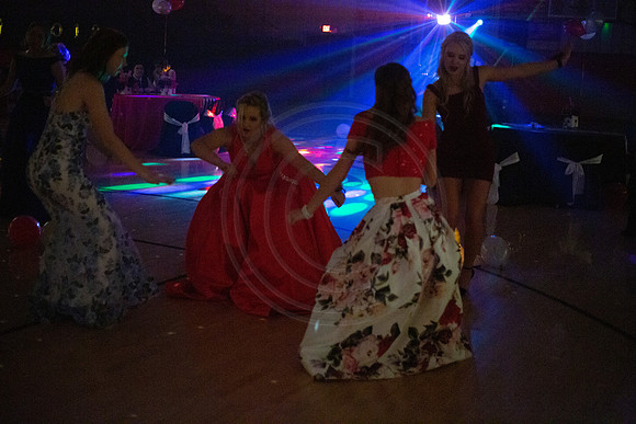 Prom Decor and Dance2138