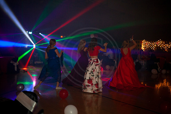 Prom2104