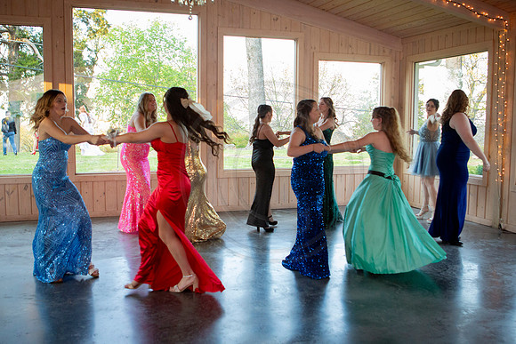 Prom Dance IM1_0540