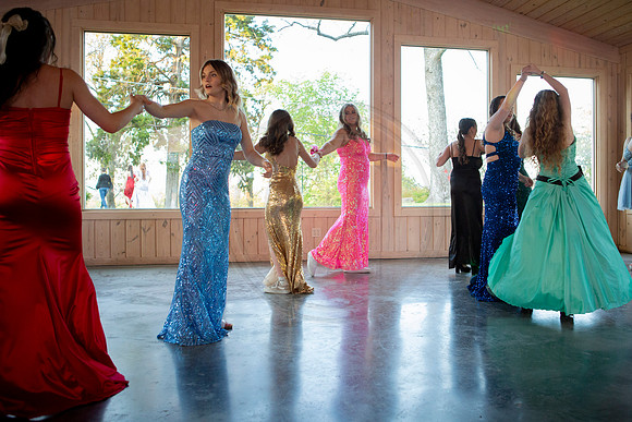 Prom Dance IM1_0541