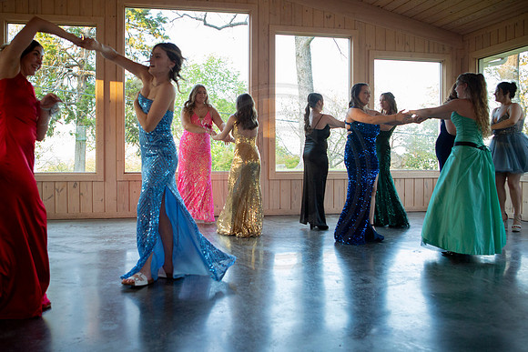 Prom Dance IM1_0545
