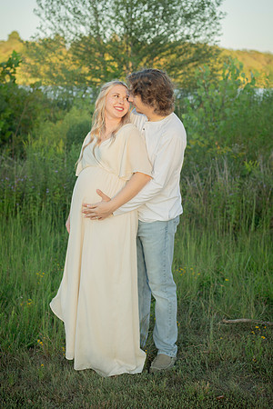 IM2_0694 Kiley Maternity