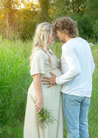 IM1_2697 Kiley Maternity ed sun side crop
