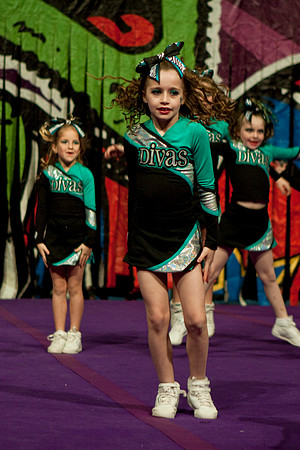 Divas5896-8
