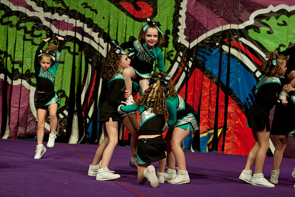Divas5726-8