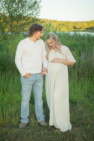 IM2_0672 Kiley Maternity