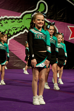 Divas5916-8