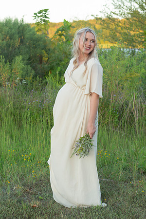 IM1_2656 Kiley Maternity