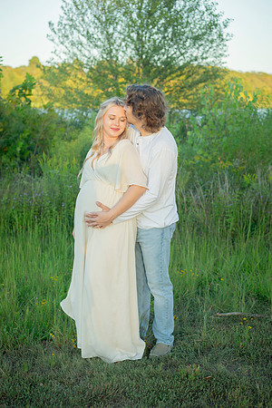 IM2_0698 Kiley Maternity